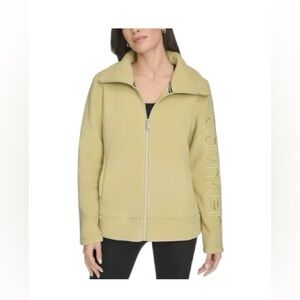 🆕 Calvin Klein performance jacket